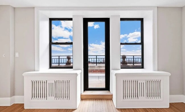 The Dunham Apartments