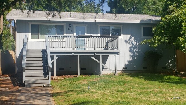 Updated Home in Old Town Auburn - Updated Home in Old Town Auburn