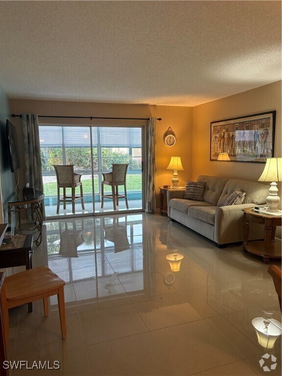 Building Photo - 8730 Rose Ct Unit 2 Rental