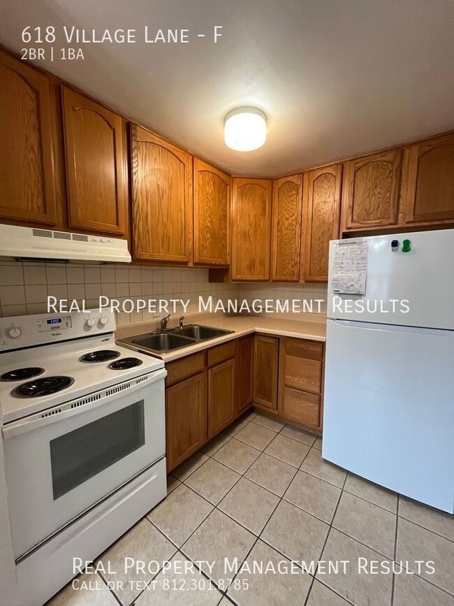 Photo - 618 Village Ln Unit F