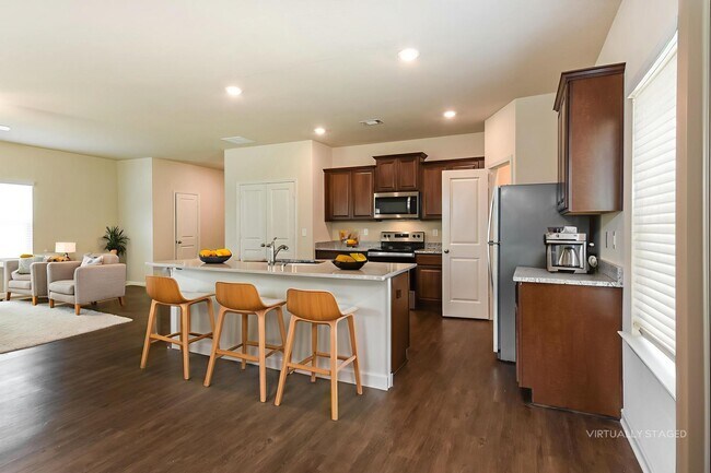 Photo - 150 Innis Brk Cir