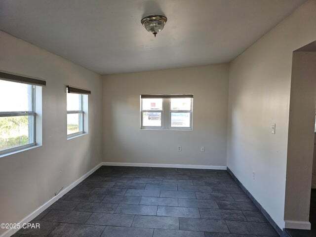 Photo - 705 Satsuma Ave