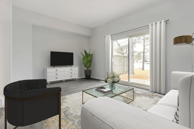 Photo - Pontiac Court Townhomes