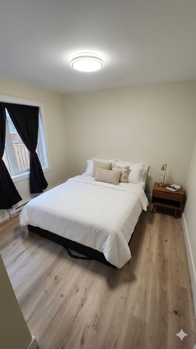 Photo - 7 Charlton Ave Unit 1