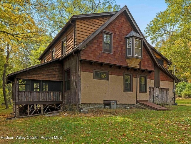 Building Photo - 5 Riverby Ln Rental