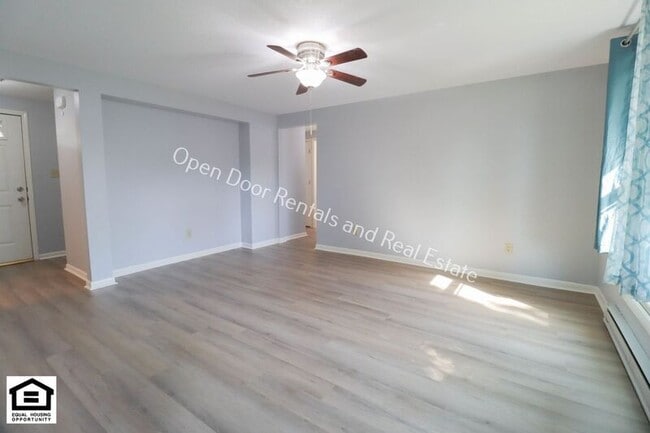 Photo - 5104 Eastwick Dr