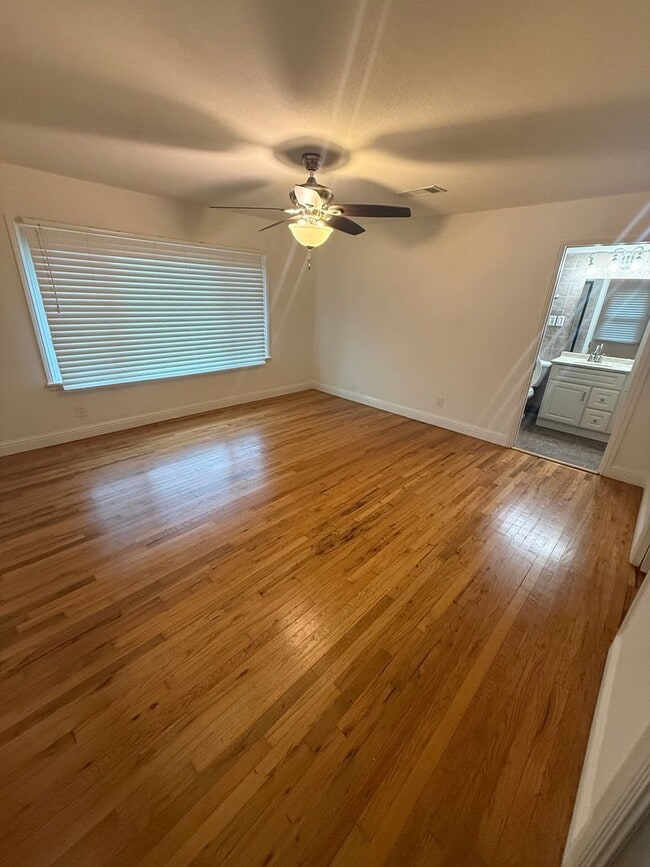 Photo - Check out this home in the heart of Benbrook!
