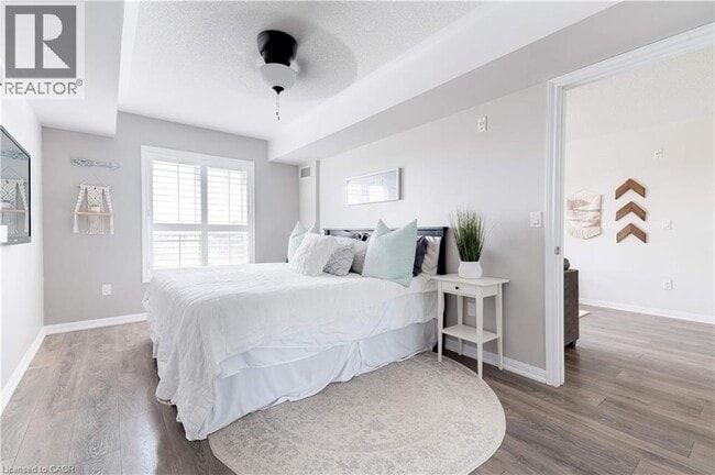 Photo - 1045 Nadalin Heights Unit 406