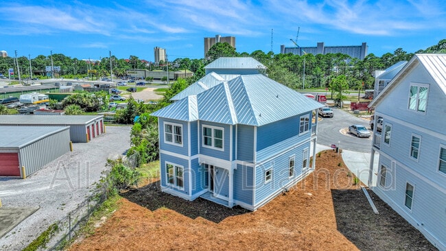 Photo - 2703 Lagoon Manor Dr