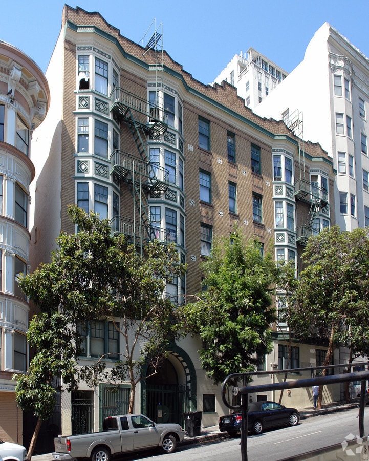 Photo - Sierra Madre Apartments