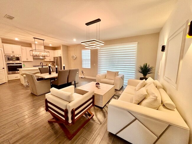 Photo - 1399 Greenfield Lp