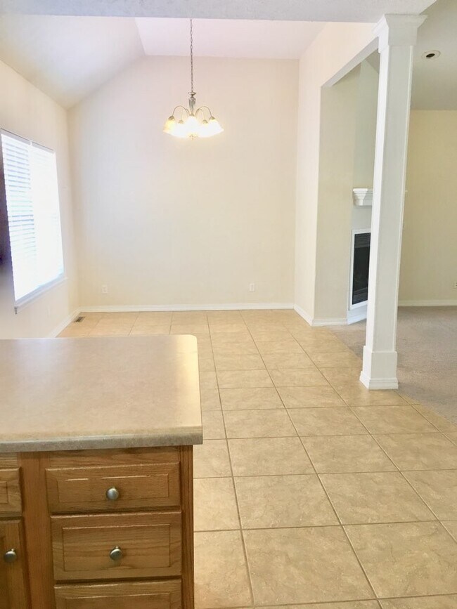 Photo - Beautiful Home In A Peaceful Residential Neighborhood