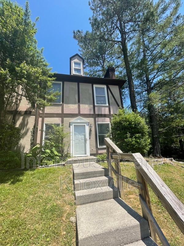 Building Photo - 119 Arcadia Ln Unit Apt D