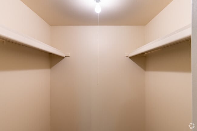 2BR, 1BA - Taft - 1,000SF - Eagles Landing of Washington