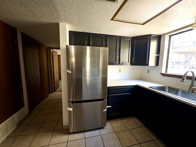 Photo - 1633 Ebony Ave