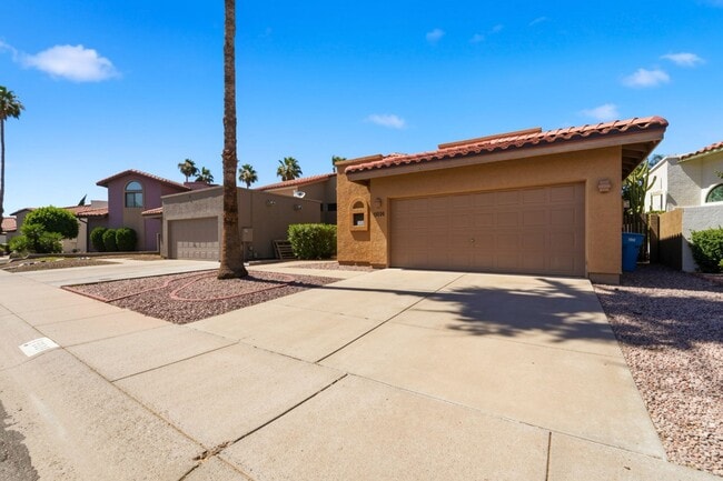Photo - Move-in-ready home available furnished or unfurnished to suit your lifestyle!!