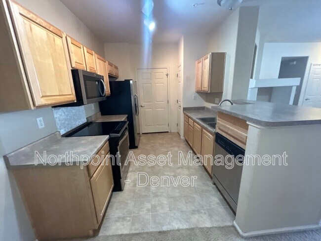 Photo - 466 Black Feather Loop Unidad Apt 506