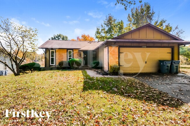 Photo - 12082 Foxpoint Dr