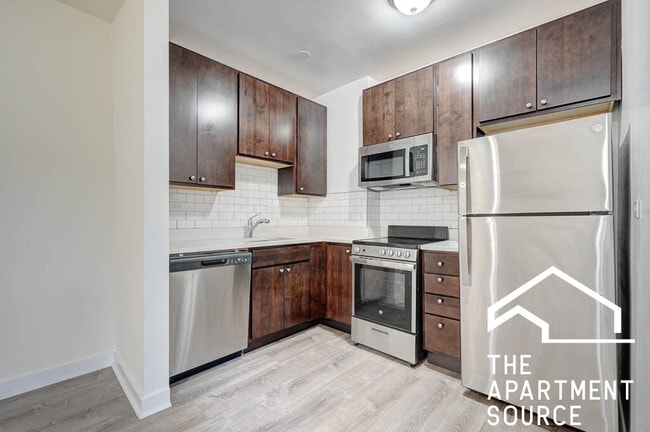 Building Photo - 1858 N Humboldt Blvd