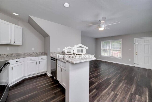 Photo - 1948 Detroit Ave NW