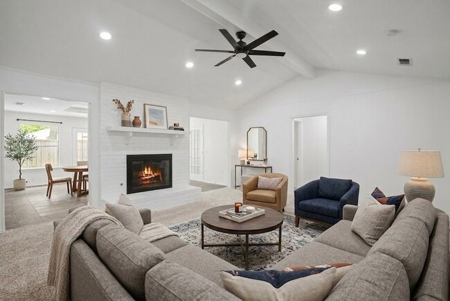 Photo - 2309 Lawndale Dr