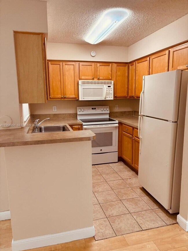 Photo - 7610 Westwood Dr Unit 105