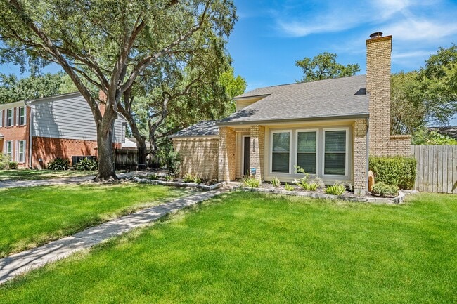Photo - 8306 Pine Falls Dr