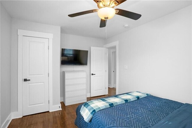 Photo - 1934 Pinedale Pl