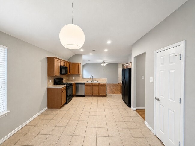 Photo - 2119 Hawthorne Brook Ln