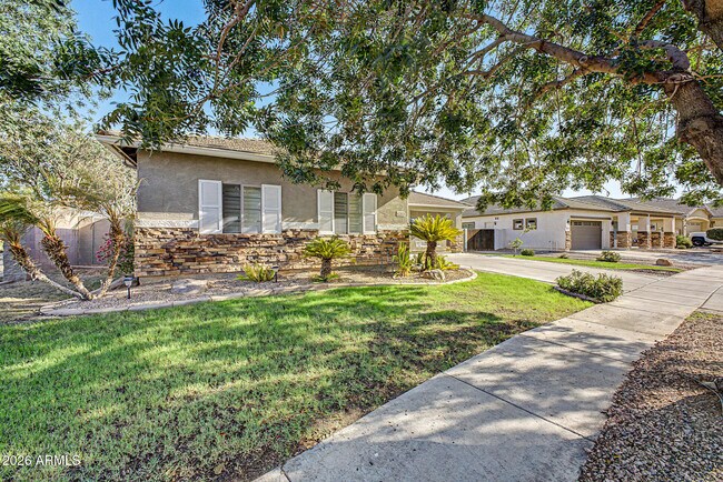 Photo - 4203 E Los Altos Rd