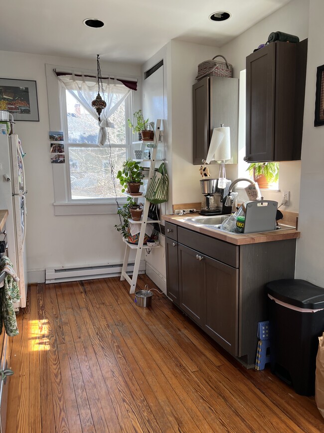 Photo - 700 Hinton Ave Unit C