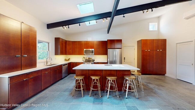 Photo - 16 Spring Rd