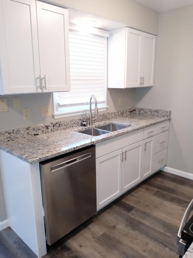 Photo - 3614 SW Skyline Pkwy