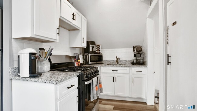 Photo - 49 Atwater Ave Unit 3