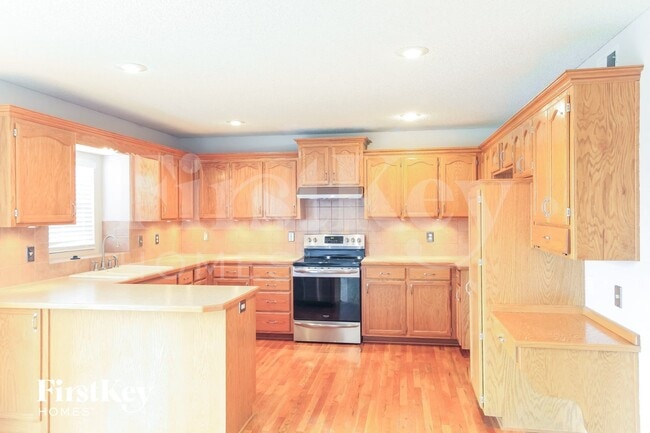 Photo - 707 Corrington Dr