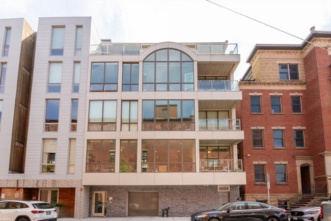 Building Photo - 533 E 2nd St Unit 101 Rental