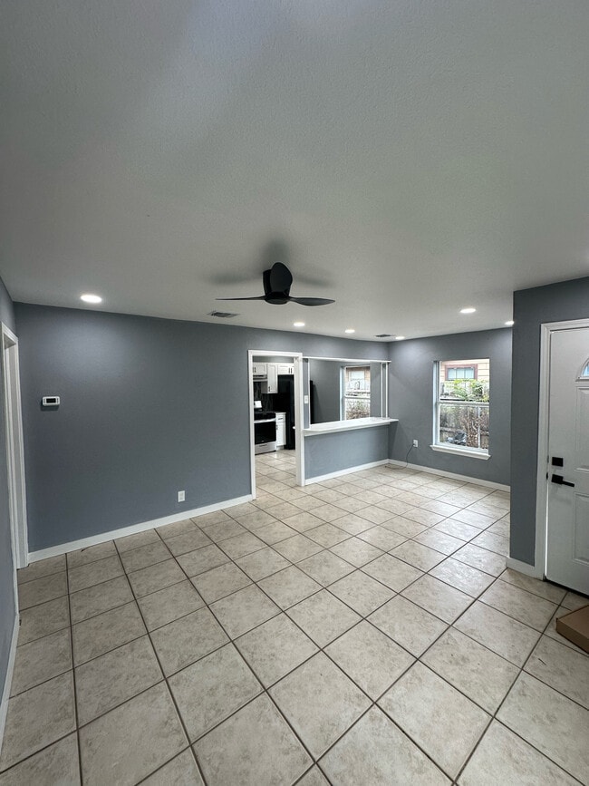 Photo - 430 Sussex Ave