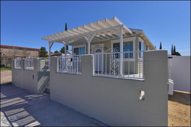 Photo - 4326 Manchester Ave