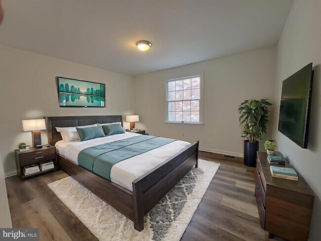 Photo - 1727 Fitzwater St