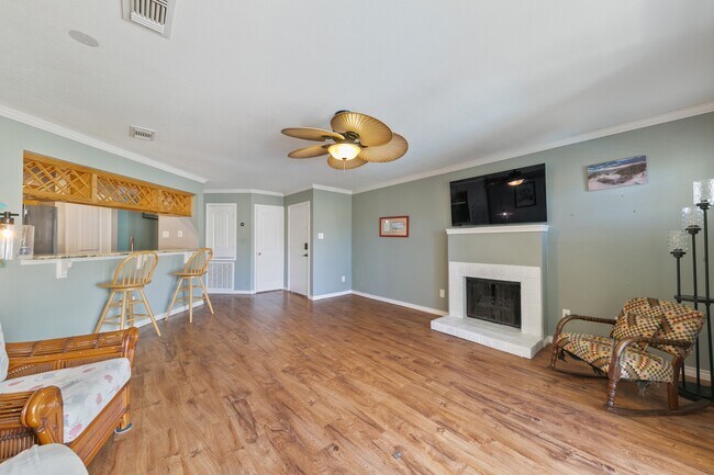 7312 Seawall Blvd Unit 208