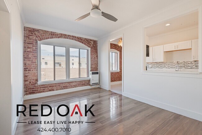 Photo - Sun-Drenched Studio with Stainless Steel A... Unit 210