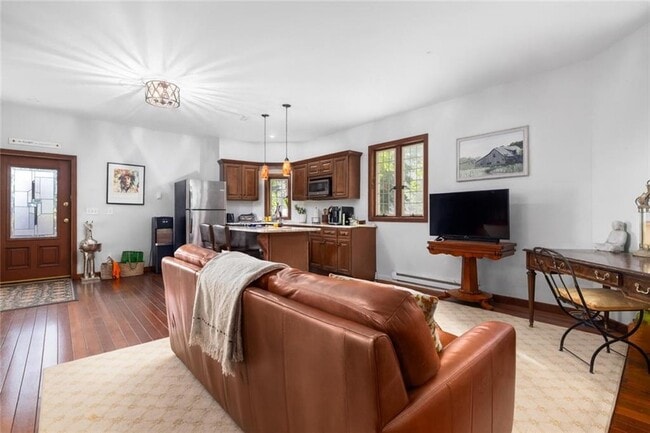 Photo - 216 Gray Craig Rd