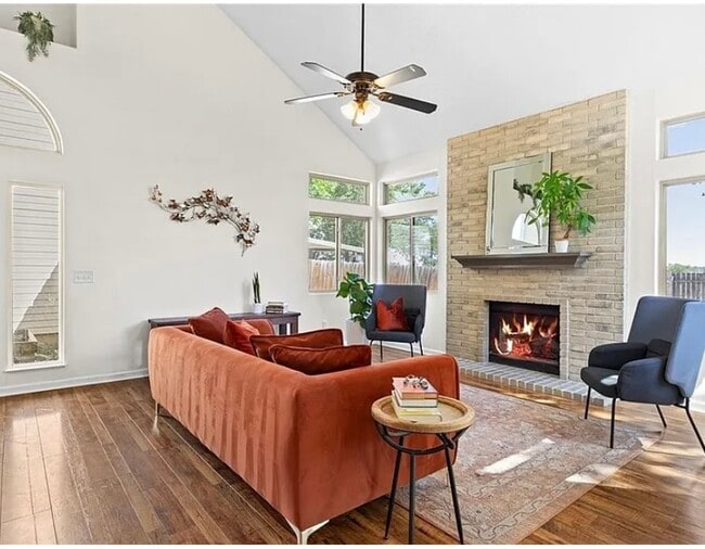 Building Photo - 9739 Wagon Train