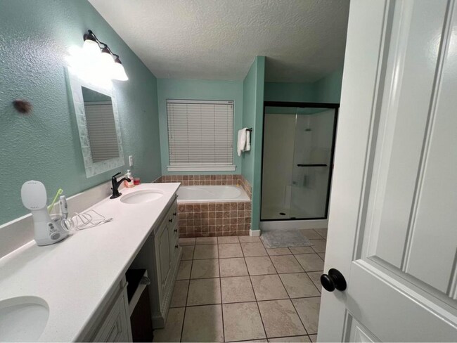 Photo - 2611 N Wallingford Ave