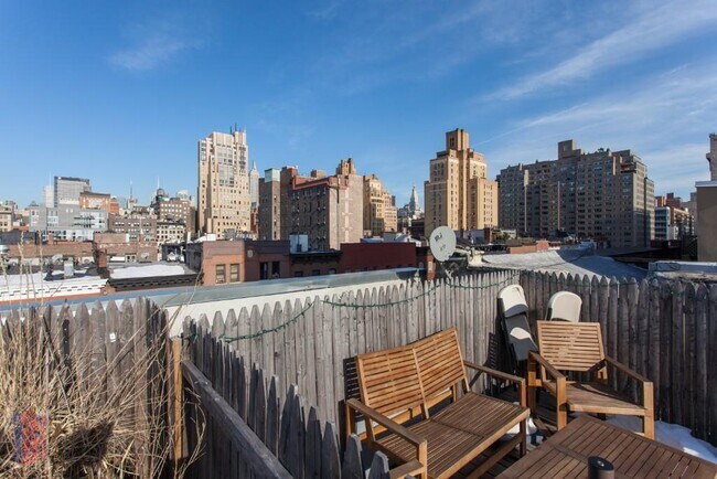 234 W 14th St Unit 5B