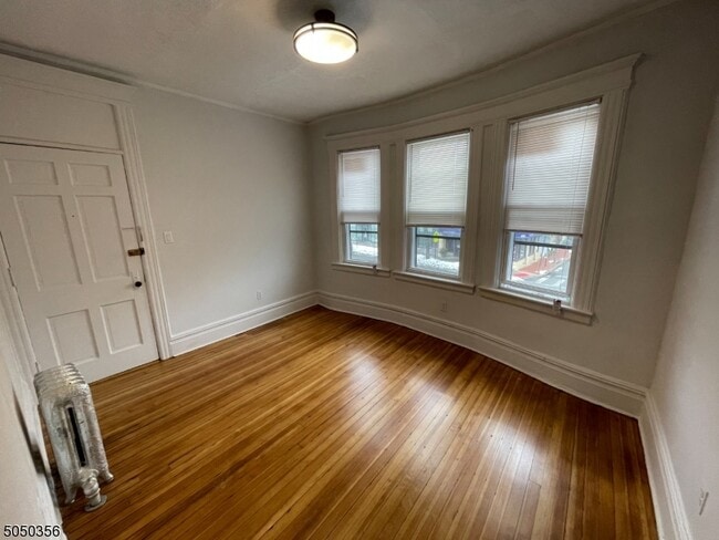 Photo - 570 Bloomfield Ave Unidad 2