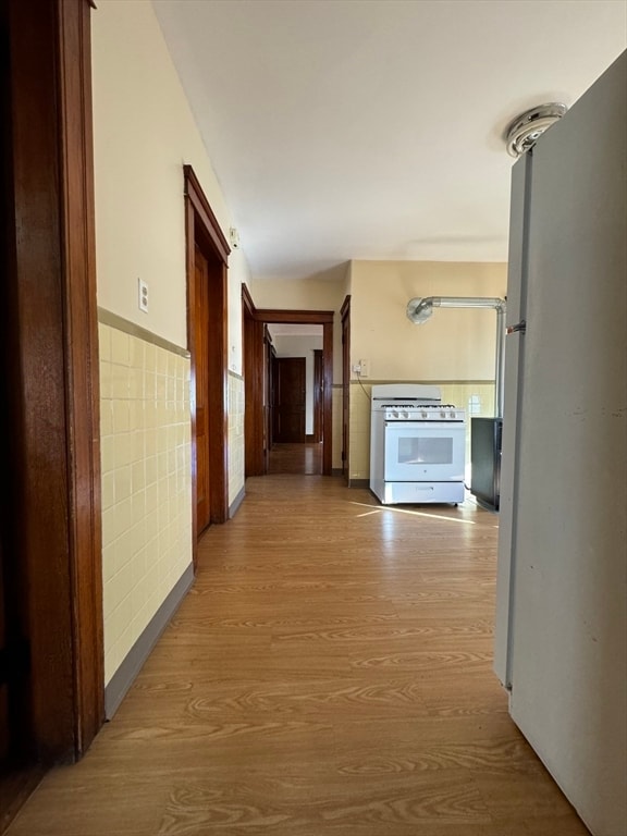 Building Photo - 18 Strathmore Rd Unit 3