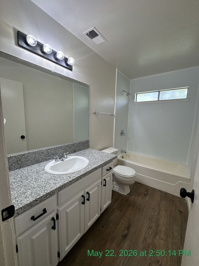 Photo - 1566 Unit 150
