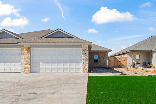 Building Photo - Brand New in Frenship East! Unit A