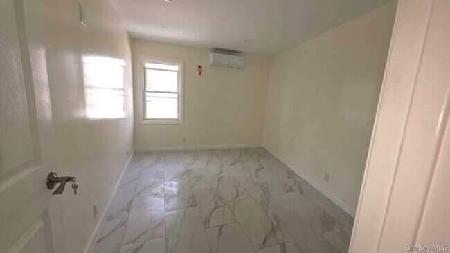 Photo - 124-05 Jamaica Ave Unit 2R